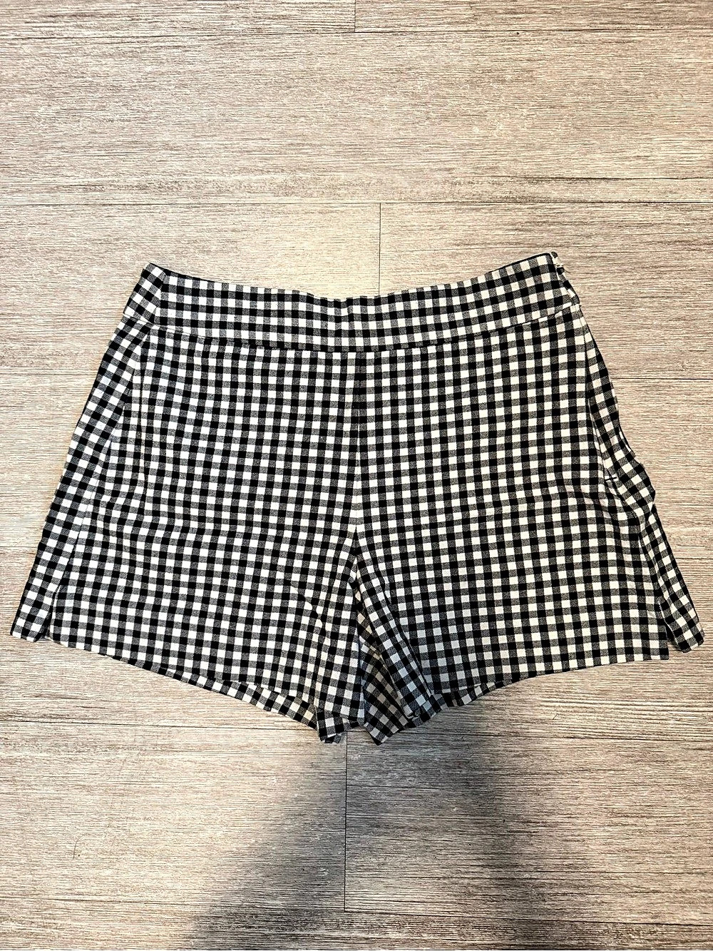 GAP Gingham Checkered High Waist Shorts in Black & White Size 10